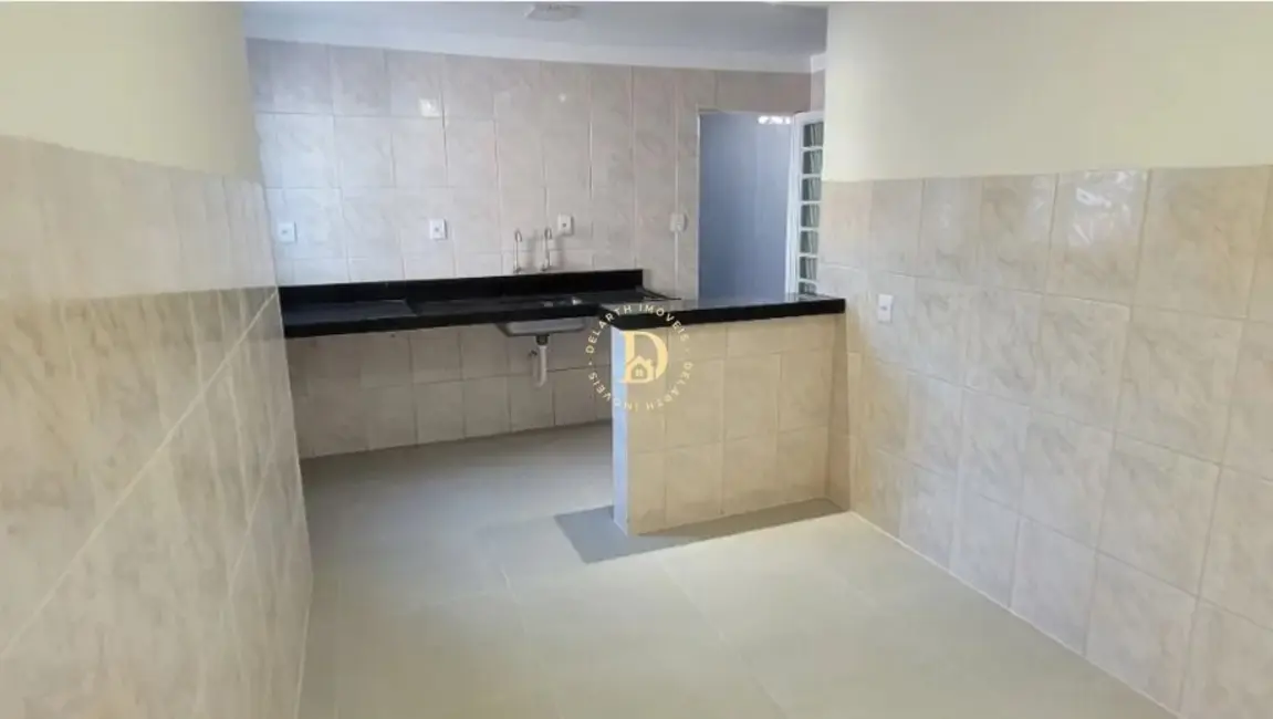 Foto 3 de Casa com 2 quartos à venda, 80m2 em Sao Jose Dos Campos - SP