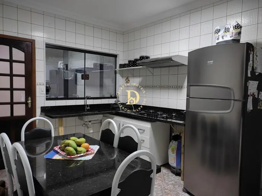 Foto 4 de Sobrado com 3 quartos à venda, 157m2 em Jardim Santa Marina, Jacarei - SP