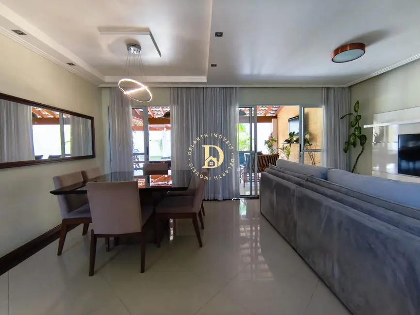 Foto 1 de Casa de Condomínio com 3 quartos à venda, 175m2 em Loteamento Villa Branca, Jacarei - SP