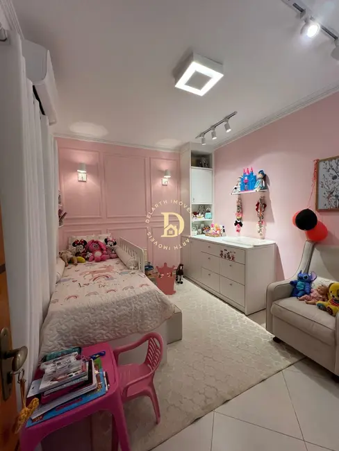 Foto 6 de Casa com 3 quartos à venda, 150m2 em Loteamento Villa Branca, Jacarei - SP