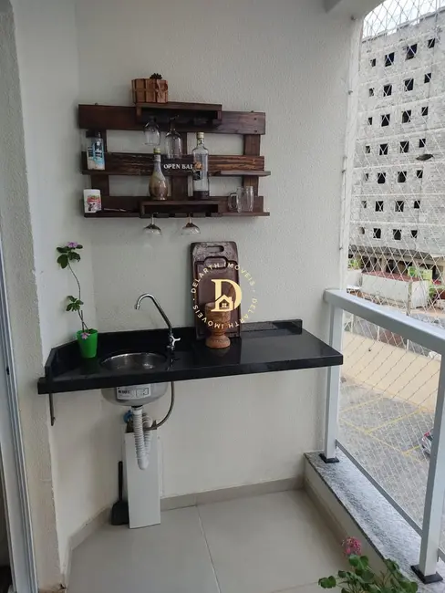 Apartamento com 3 quartos para alugar, 72m2 em Centro, Jacarei - SP - imagem 3 Foto 3 de Apartamento com 3 quartos para alugar, 72m2 em Centro, Jacarei - SP