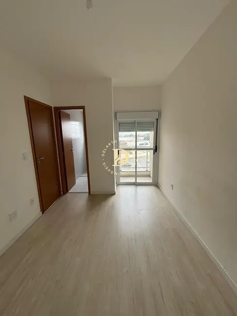 Foto 9 de Apartamento com 3 quartos para alugar, 72m2 em Centro, Jacarei - SP