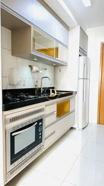 Foto 6 de Apartamento com 2 quartos para alugar, 80m2 em Sao Jose Dos Campos - SP