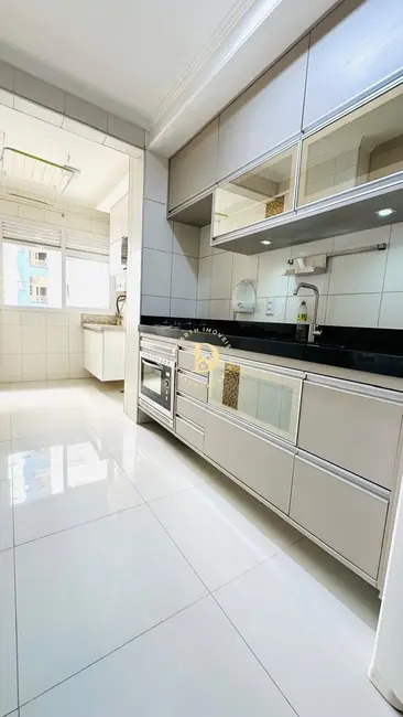 Foto 7 de Apartamento com 2 quartos para alugar, 80m2 em Sao Jose Dos Campos - SP