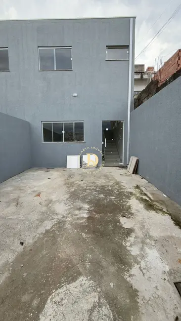Foto 1 de Sobrado com 2 quartos à venda, 68m2 em Cidade Salvador, Jacarei - SP