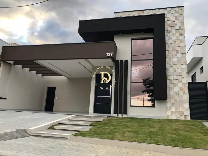 Foto 1 de Casa de Condomínio com 3 quartos à venda, 160m2 em Bairro do Grama, Cacapava - SP