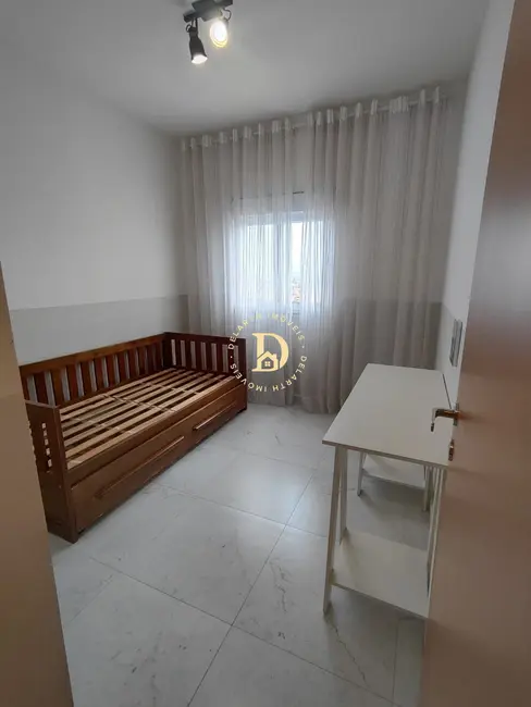 Apartamento com 3 quartos para alugar, 72m2 em Centro, Jacarei - SP - imagem 8 Foto 8 de Apartamento com 3 quartos para alugar, 72m2 em Centro, Jacarei - SP