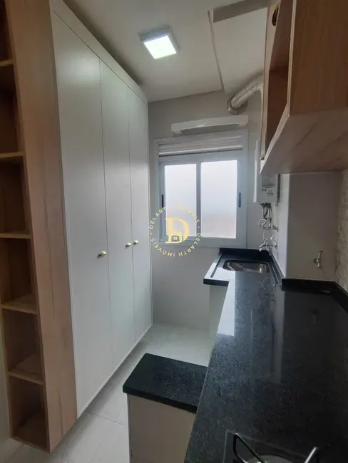 Apartamento com 3 quartos para alugar, 72m2 em Centro, Jacarei - SP - imagem 2 Foto 2 de Apartamento com 3 quartos para alugar, 72m2 em Centro, Jacarei - SP