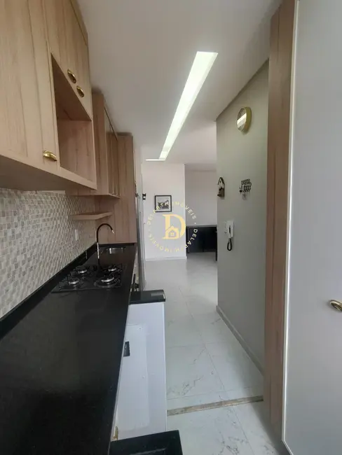 Apartamento com 3 quartos para alugar, 72m2 em Centro, Jacarei - SP - imagem 3 Foto 3 de Apartamento com 3 quartos para alugar, 72m2 em Centro, Jacarei - SP