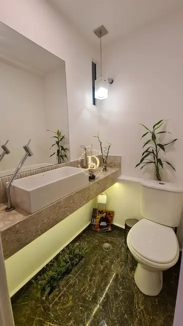 Apartamento com 3 quartos à venda, 122m2 em Sao Jose Dos Campos - SP - imagem 9 Foto 9 de Apartamento com 3 quartos à venda, 122m2 em Sao Jose Dos Campos - SP