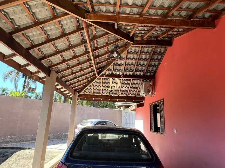 Foto 1 de Chácara com 4 quartos para alugar, 112m2 em Sao Jose Dos Campos - SP