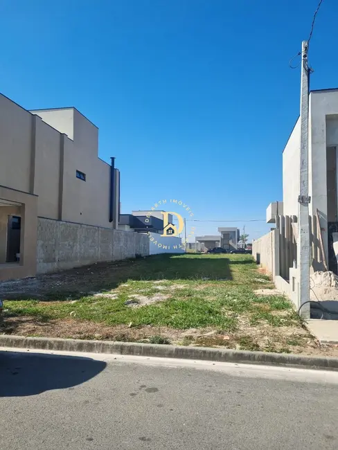 Foto 2 de Terreno / Lote à venda, 250m2 em Sao Jose Dos Campos - SP