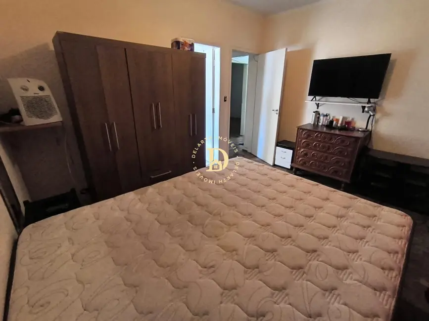 Foto 7 de Casa com 3 quartos à venda, 120m2 em Sao Jose Dos Campos - SP