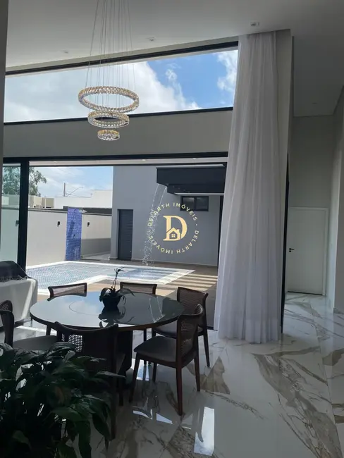 Foto 3 de Casa de Condomínio com 3 quartos à venda, 175m2 em Bairro do Grama, Cacapava - SP