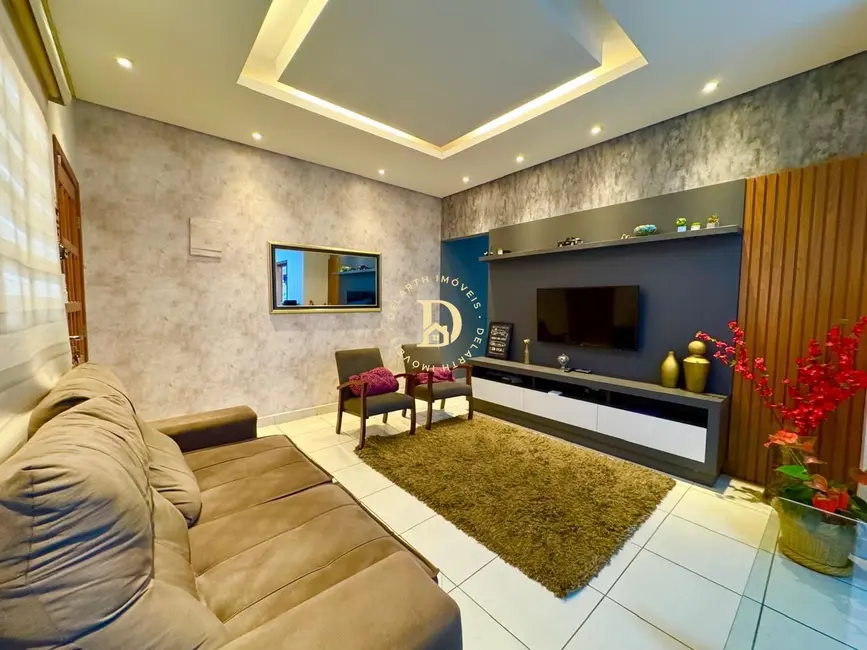 Foto 2 de Casa com 3 quartos à venda, 120m2 em Loteamento Villa Branca, Jacarei - SP