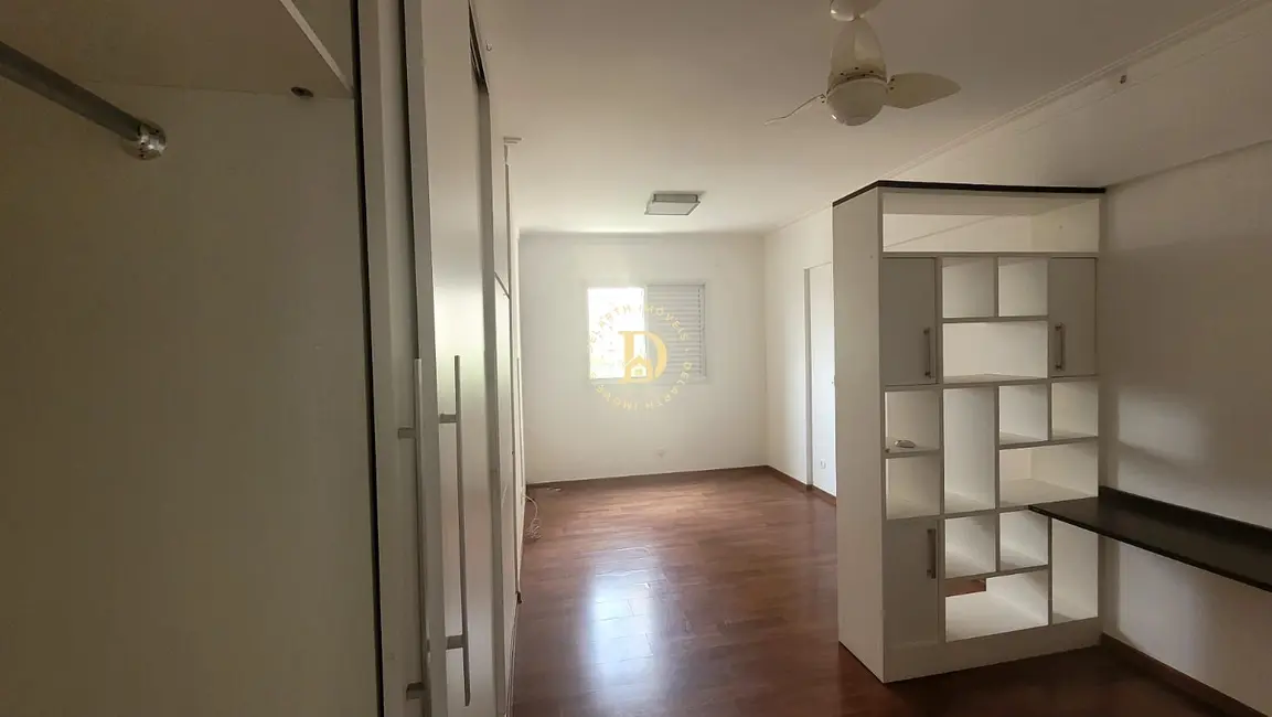 Apartamento com 3 quartos para alugar, 142m2 em Sao Jose Dos Campos - SP - imagem 7 Foto 7 de Apartamento com 3 quartos para alugar, 142m2 em Sao Jose Dos Campos - SP