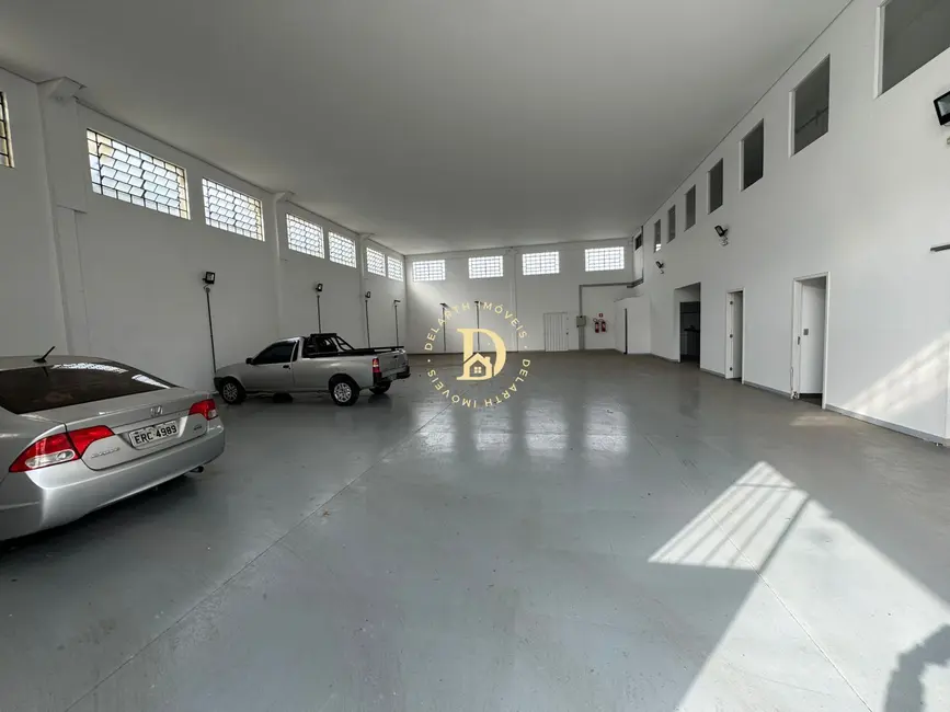 Foto 2 de Armazém / Galpão com 6 quartos para alugar, 570m2 em Sao Jose Dos Campos - SP