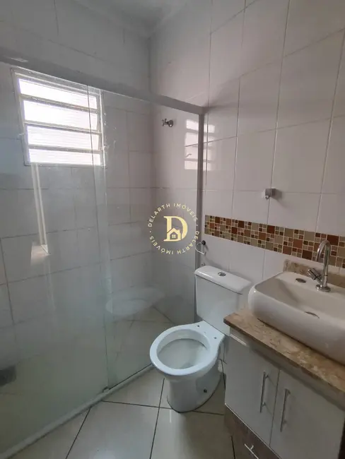 Casa com 4 quartos para alugar, 146m2 em Vila Aprazível, Jacarei - SP - imagem 6 Foto 6 de Casa com 4 quartos para alugar, 146m2 em Vila Aprazível, Jacarei - SP