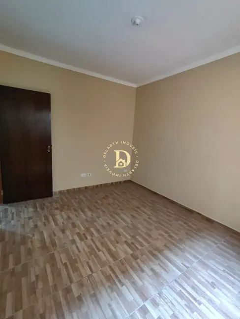 Casa com 4 quartos para alugar, 146m2 em Vila Aprazível, Jacarei - SP - imagem 4 Foto 4 de Casa com 4 quartos para alugar, 146m2 em Vila Aprazível, Jacarei - SP