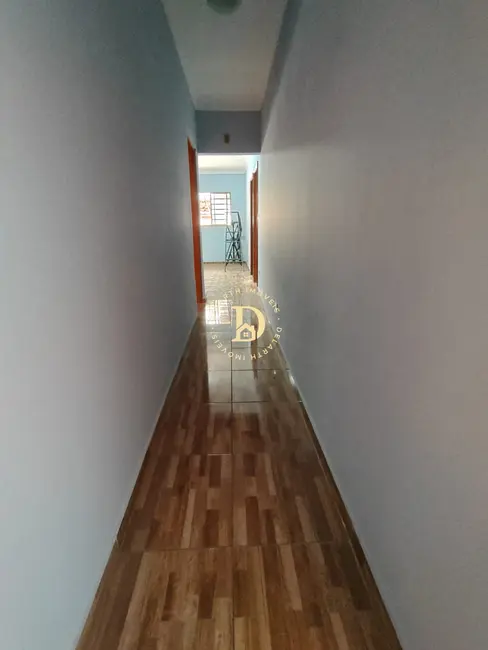 Casa com 4 quartos para alugar, 146m2 em Vila Aprazível, Jacarei - SP - imagem 3 Foto 3 de Casa com 4 quartos para alugar, 146m2 em Vila Aprazível, Jacarei - SP