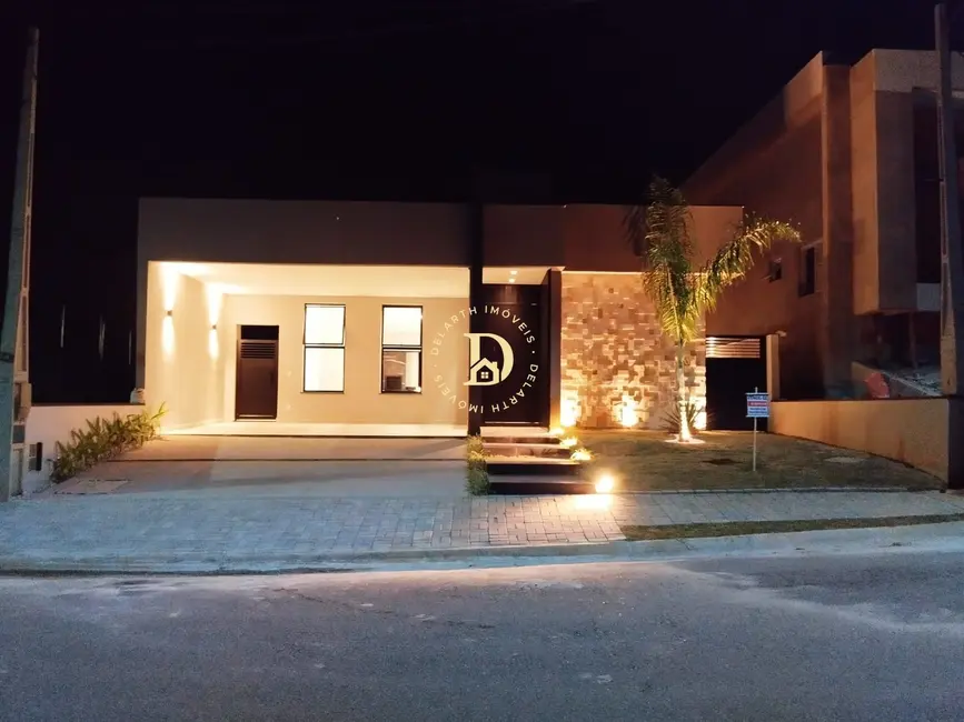 Foto 1 de Casa de Condomínio com 3 quartos à venda, 227m2 em Parque Residencial Maria Elmira, Cacapava - SP