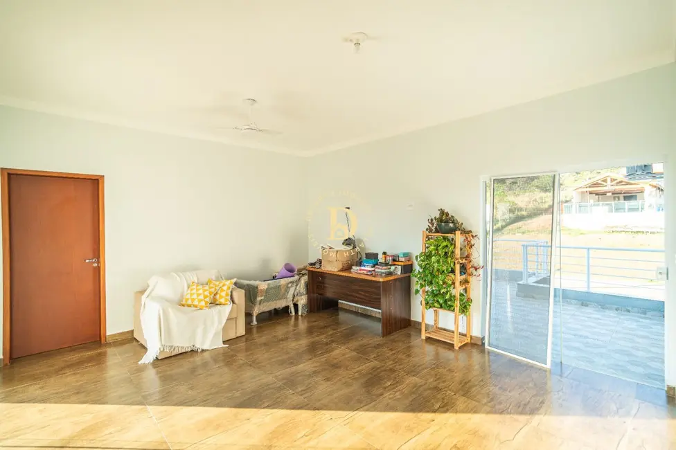 Foto 3 de Casa de Condomínio com 4 quartos à venda, 565m2 em Cacapava - SP