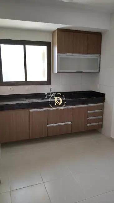 Apartamento com 4 quartos para alugar, 118m2 em Sao Jose Dos Campos - SP - imagem 3 Foto 3 de Apartamento com 4 quartos para alugar, 118m2 em Sao Jose Dos Campos - SP