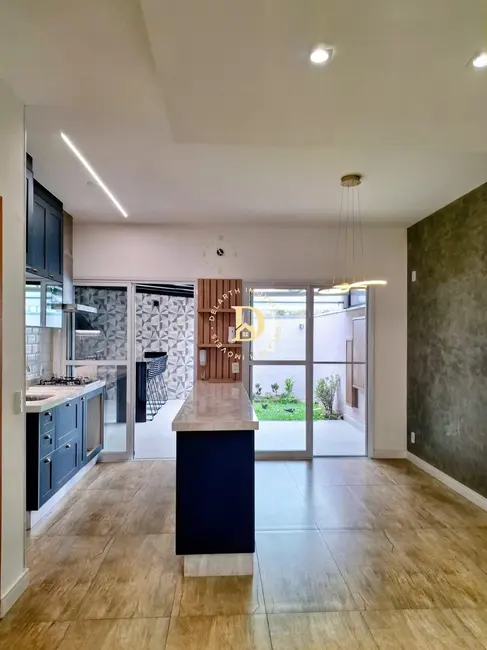 Foto 4 de Casa de Condomínio com 3 quartos à venda, 105m2 em Sao Jose Dos Campos - SP