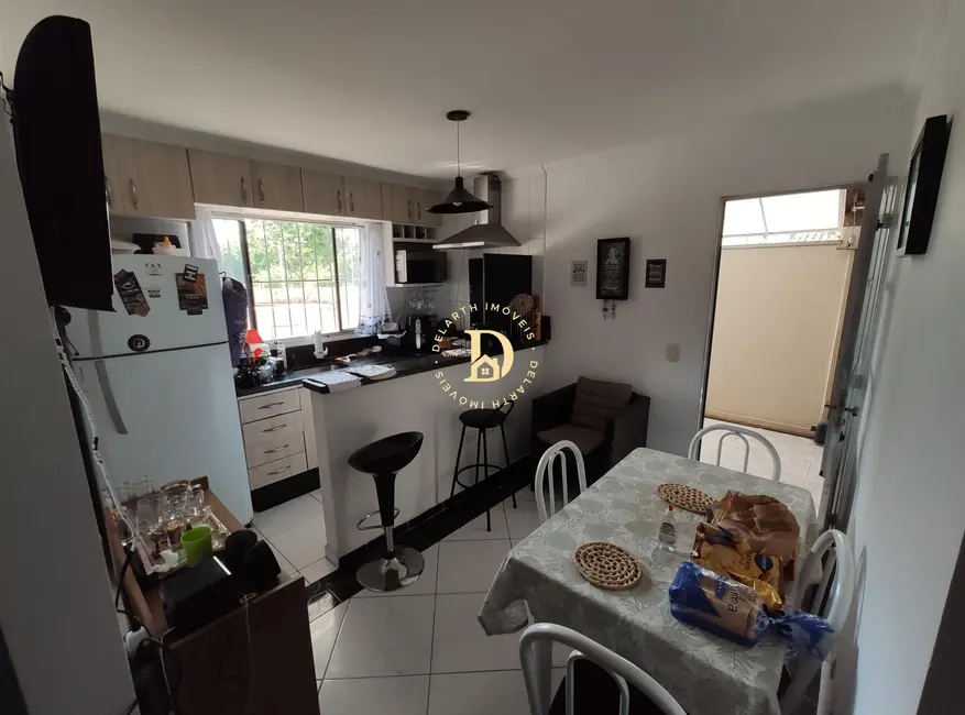 Foto 3 de Sobrado com 2 quartos à venda, 54m2 em Sao Jose Dos Campos - SP