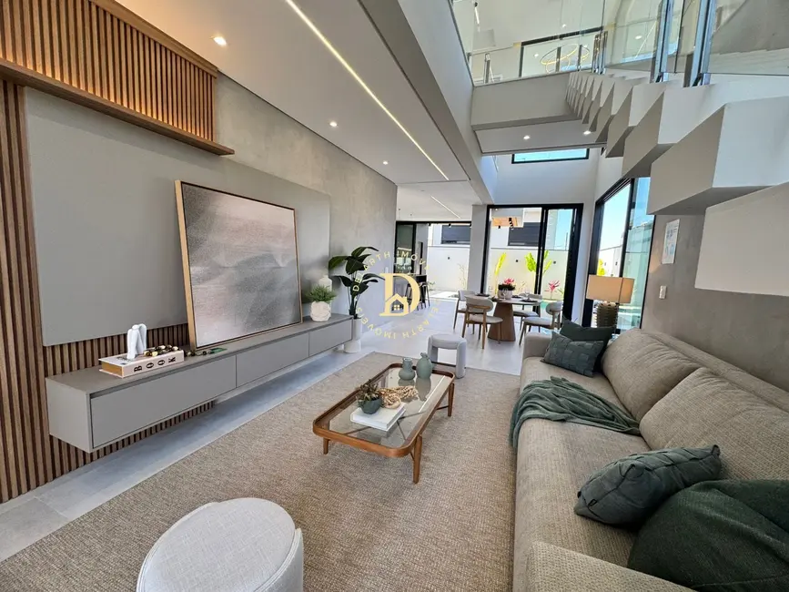 Casa de Condomínio com 4 quartos à venda, 244m2 em Sao Jose Dos Campos - SP - imagem 1 Foto 1 de Casa de Condomínio com 4 quartos à venda, 244m2 em Sao Jose Dos Campos - SP