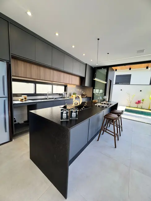 Casa de Condomínio com 4 quartos à venda, 244m2 em Sao Jose Dos Campos - SP - imagem 6 Foto 6 de Casa de Condomínio com 4 quartos à venda, 244m2 em Sao Jose Dos Campos - SP