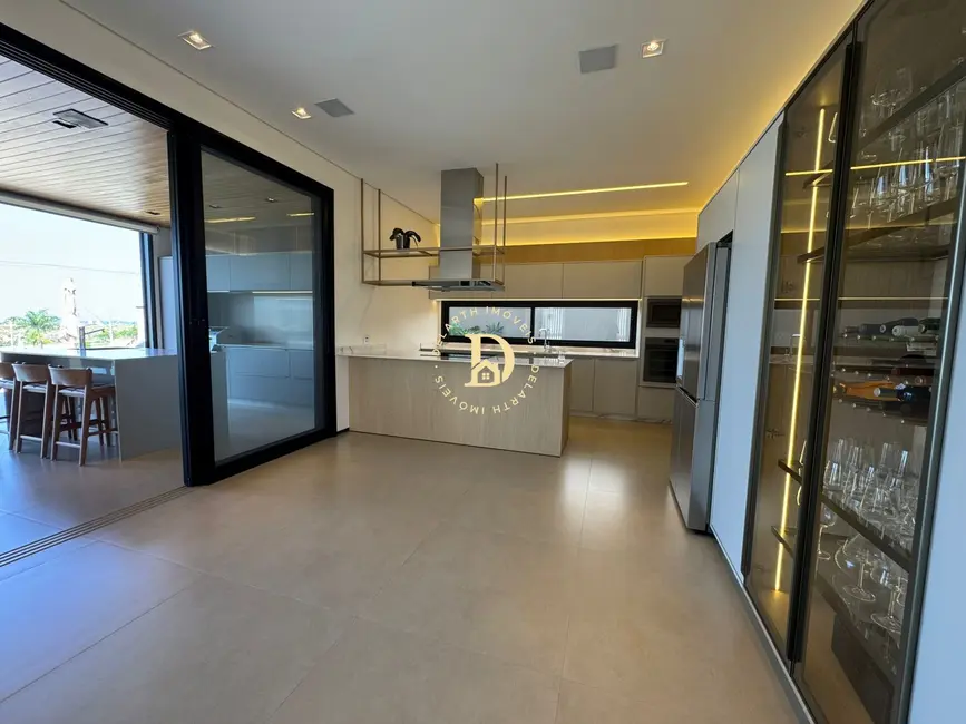 Foto 3 de Casa de Condomínio com 5 quartos à venda, 408m2 em Sao Jose Dos Campos - SP