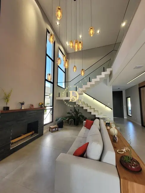 Foto 2 de Casa de Condomínio com 4 quartos à venda, 340m2 em Sao Jose Dos Campos - SP