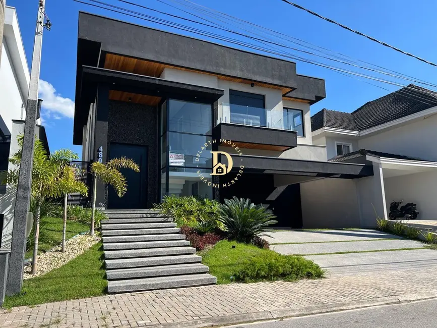 Foto 1 de Casa de Condomínio com 4 quartos à venda, 350m2 em Sao Jose Dos Campos - SP