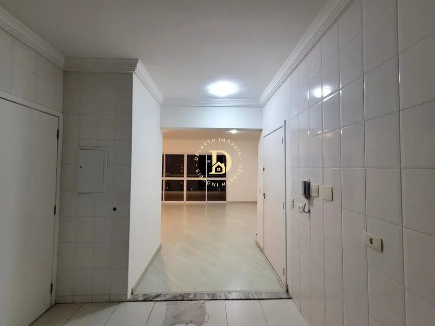 Apartamento com 3 quartos para alugar, 142m2 em Sao Jose Dos Campos - SP - imagem 2 Foto 2 de Apartamento com 3 quartos para alugar, 142m2 em Sao Jose Dos Campos - SP