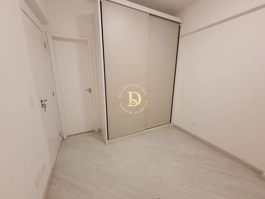 Apartamento com 3 quartos para alugar, 142m2 em Sao Jose Dos Campos - SP - imagem 4 Foto 4 de Apartamento com 3 quartos para alugar, 142m2 em Sao Jose Dos Campos - SP