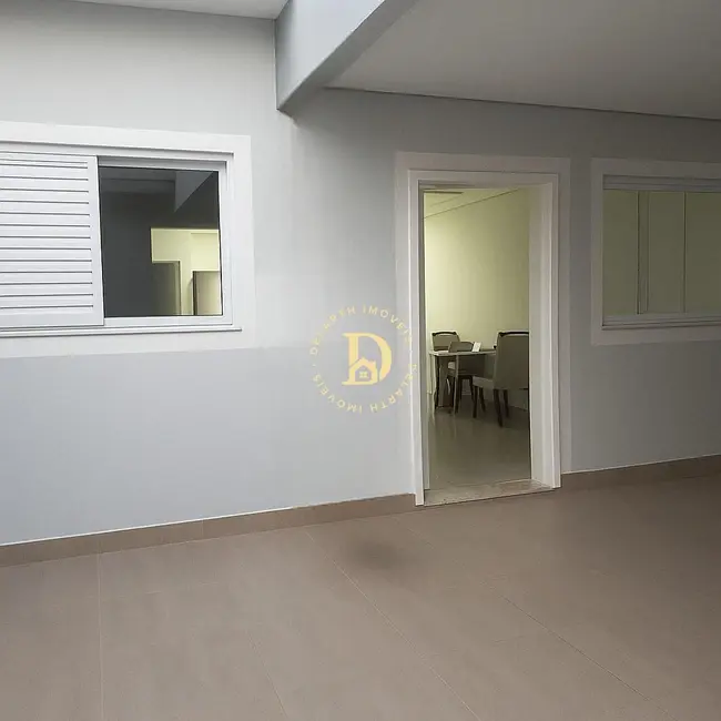 Foto 5 de Casa com 3 quartos à venda, 100m2 em Loteamento Villa Branca, Jacarei - SP