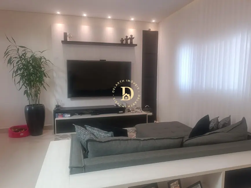 Sobrado com 3 quartos à venda, 137m2 em Loteamento Villa Branca, Jacarei - SP - imagem 3 Foto 3 de Sobrado com 3 quartos à venda, 137m2 em Loteamento Villa Branca, Jacarei - SP