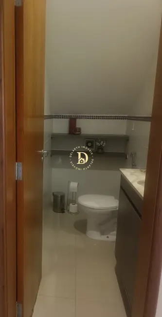 Sobrado com 3 quartos à venda, 137m2 em Loteamento Villa Branca, Jacarei - SP - imagem 5 Foto 5 de Sobrado com 3 quartos à venda, 137m2 em Loteamento Villa Branca, Jacarei - SP