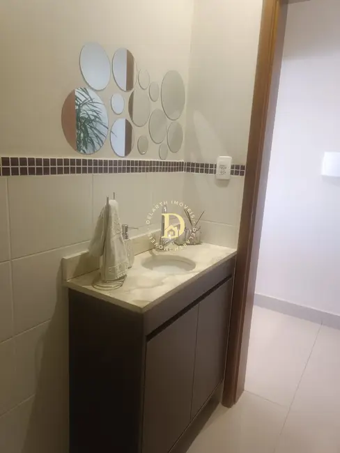 Sobrado com 3 quartos à venda, 137m2 em Loteamento Villa Branca, Jacarei - SP - imagem 6 Foto 6 de Sobrado com 3 quartos à venda, 137m2 em Loteamento Villa Branca, Jacarei - SP