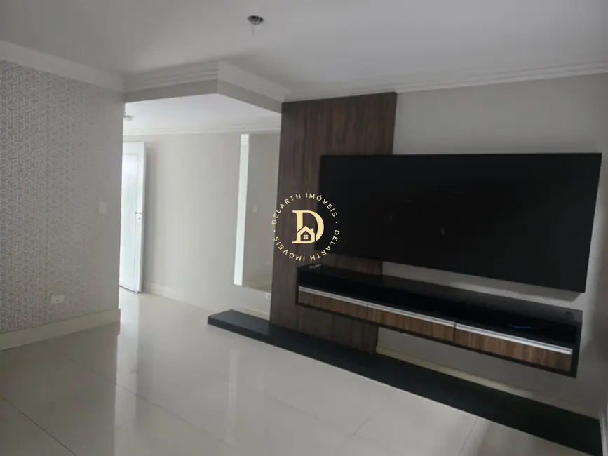 Casa de Condomínio com 3 quartos à venda, 100m2 em Loteamento Villa Branca, Jacarei - SP - imagem 2 Foto 2 de Casa de Condomínio com 3 quartos à venda, 100m2 em Loteamento Villa Branca, Jacarei - SP