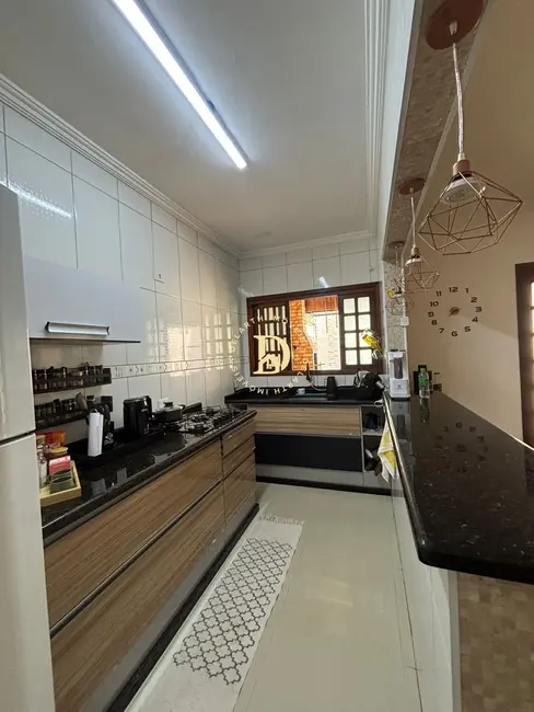 Foto 7 de Sobrado com 3 quartos à venda, 172m2 em Loteamento Villa Branca, Jacarei - SP