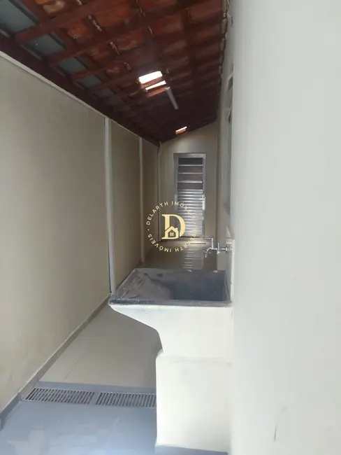 Foto 2 de Casa com 2 quartos à venda, 88m2 em Sao Jose Dos Campos - SP