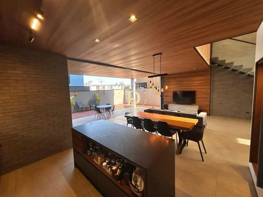 Foto 7 de Casa de Condomínio com 3 quartos à venda, 216m2 em Sao Jose Dos Campos - SP