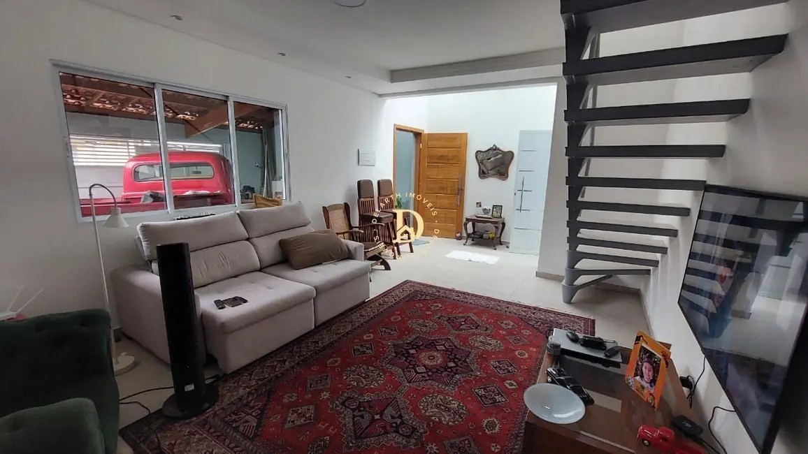 Foto 2 de Sobrado com 3 quartos à venda, 164m2 em Loteamento Villa Branca, Jacarei - SP