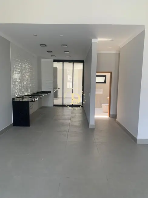 Foto 2 de Casa com 3 quartos à venda, 176m2 em Loteamento Villa Branca, Jacarei - SP