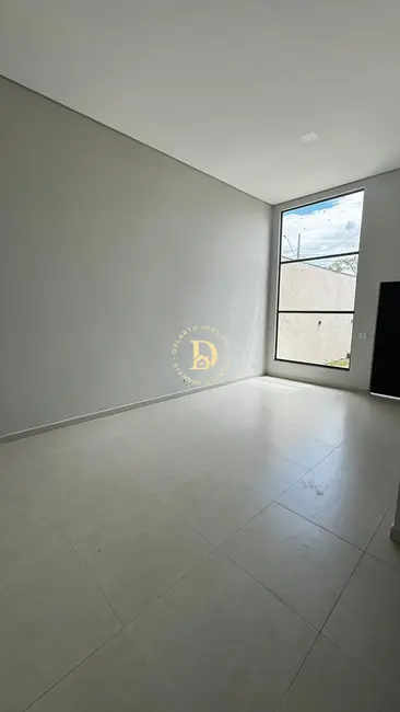 Foto 2 de Casa com 2 quartos à venda, 100m2 em Sao Jose Dos Campos - SP