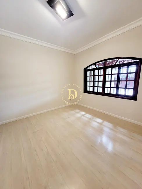 Foto 2 de Casa com 2 quartos à venda, 70m2 em Sao Jose Dos Campos - SP