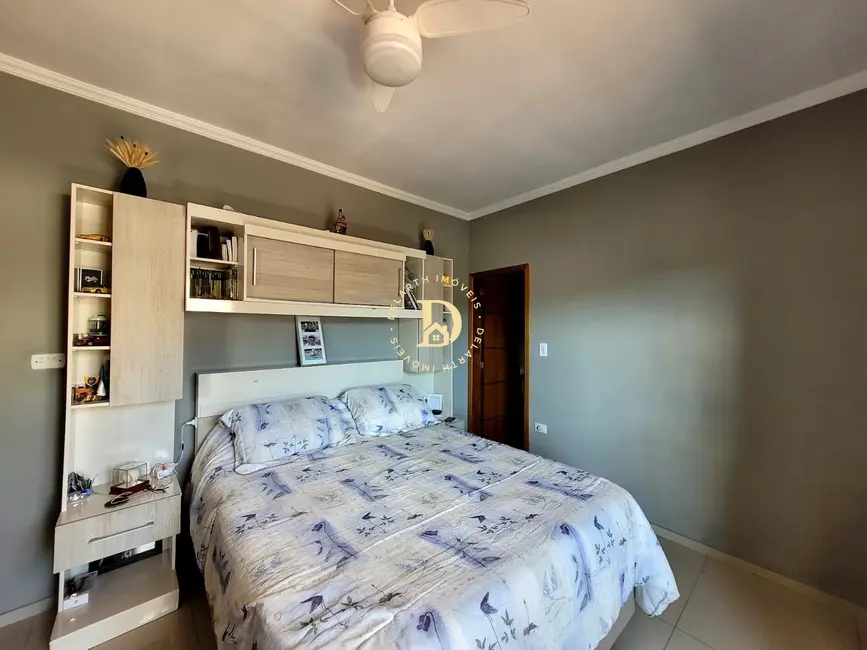 Sobrado com 3 quartos à venda, 140m2 em Sao Jose Dos Campos - SP - imagem 6 Foto 6 de Sobrado com 3 quartos à venda, 140m2 em Sao Jose Dos Campos - SP