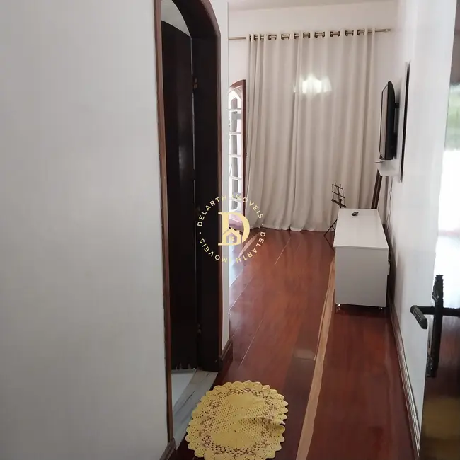 Foto 5 de Sobrado com 6 quartos à venda, 479m2 em Centro, Paraibuna - SP